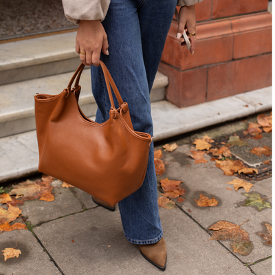 Lily Tote Bag
